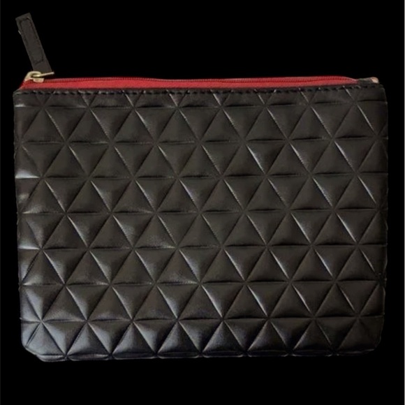 Shiseido Black Quilted Women's makeup Clutch - Picture 1 of 12